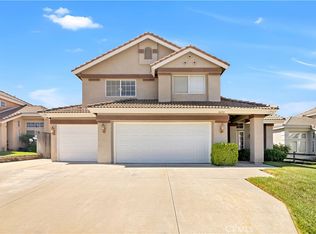 34333 Via Buena Dr, Yucaipa, CA 92399