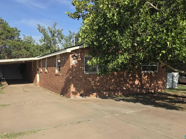 2421 Sheldon St, Clovis, NM 88101