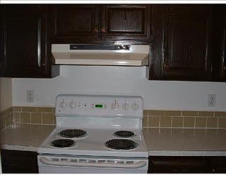 3rd image of 38 Dogwood Dr
