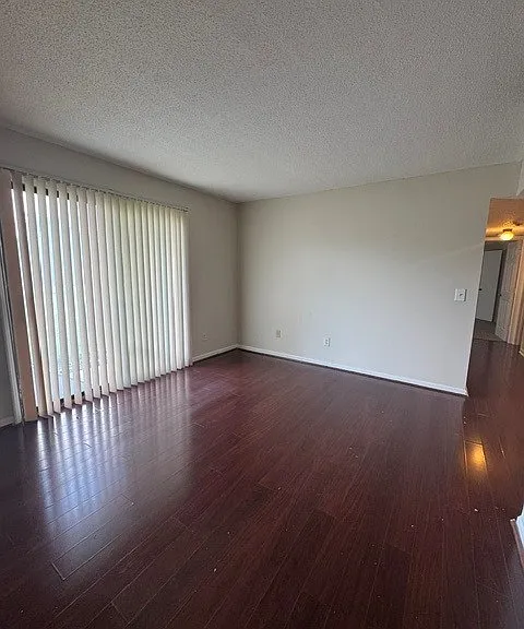 506 Mystic Dr #B — Photo 5