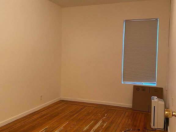 5th image of 600 W 157th St #12