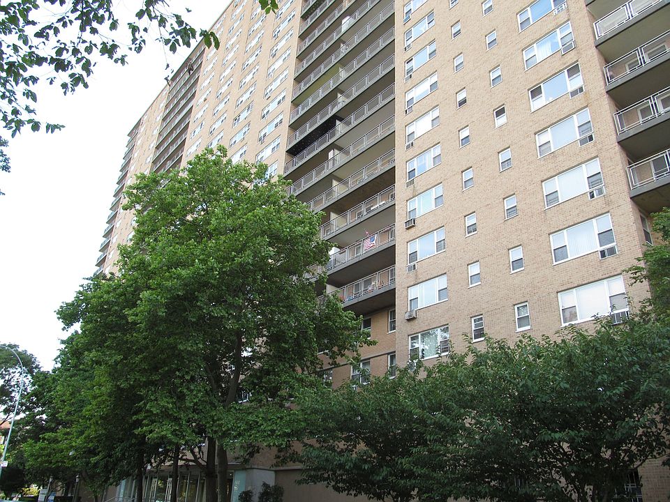 1st image of 3000 Ocean Pkwy APT 9L