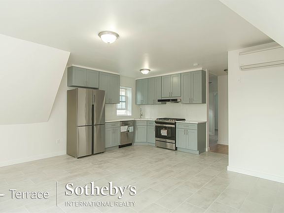 4th image of 68-43 Exeter St #3