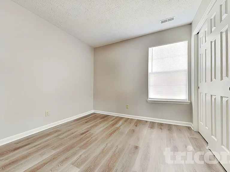 8341 Country Club Blvd — Photo 13