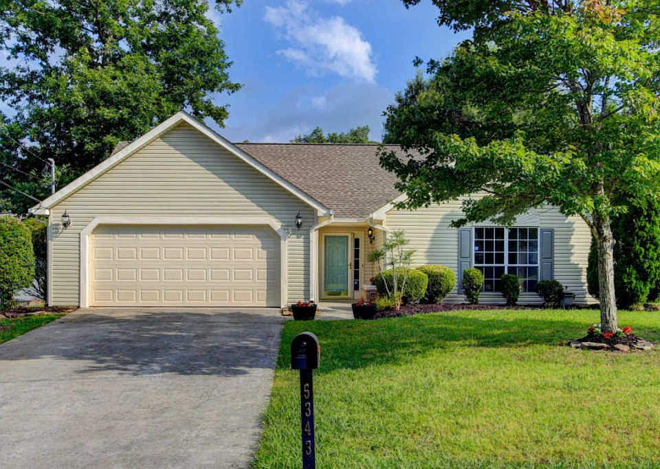 1st image of 5343 Amherst Woods Ln