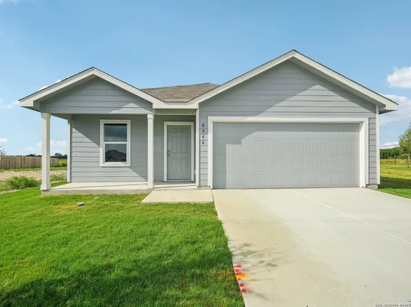 4946 Legacy Point, Von Ormy, TX 78073