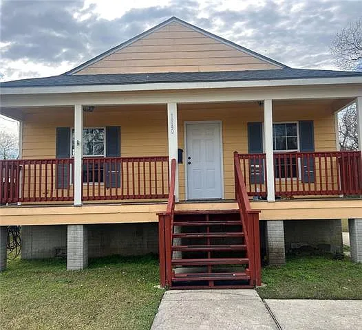 1840 Mathis Ave — Photo 1