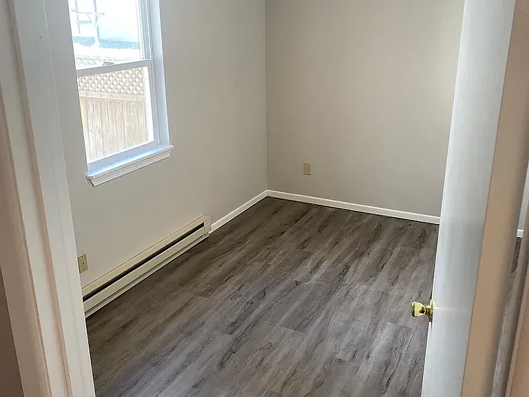 506 N Sampson St — Photo 13