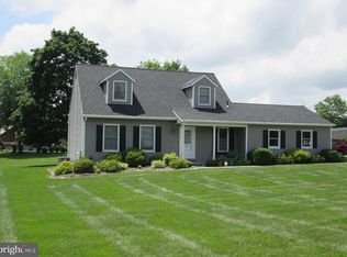 2515 Washington Dr, Gilbertsville, PA 19525