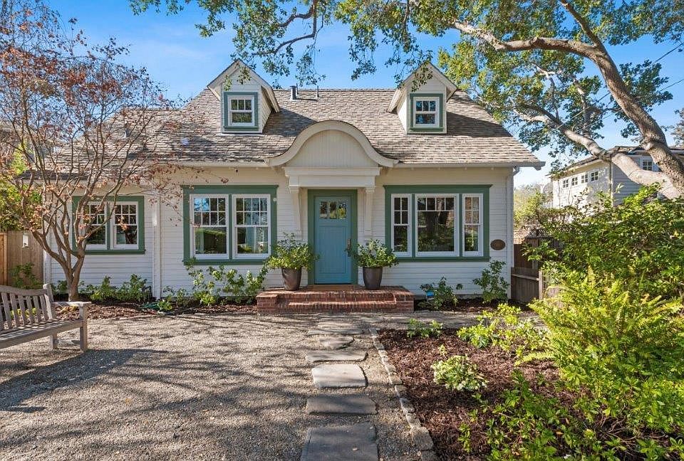 1st image of 848 Cambridge Ave