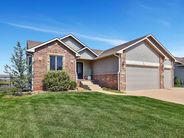836 E Freedom St, Derby, KS 67037