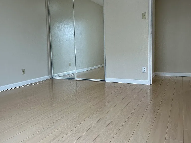 378 Richmond Dr #4 — Photo 9