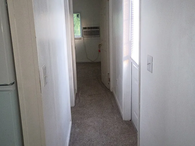 5480 Bluff Rd #10 — Photo 17