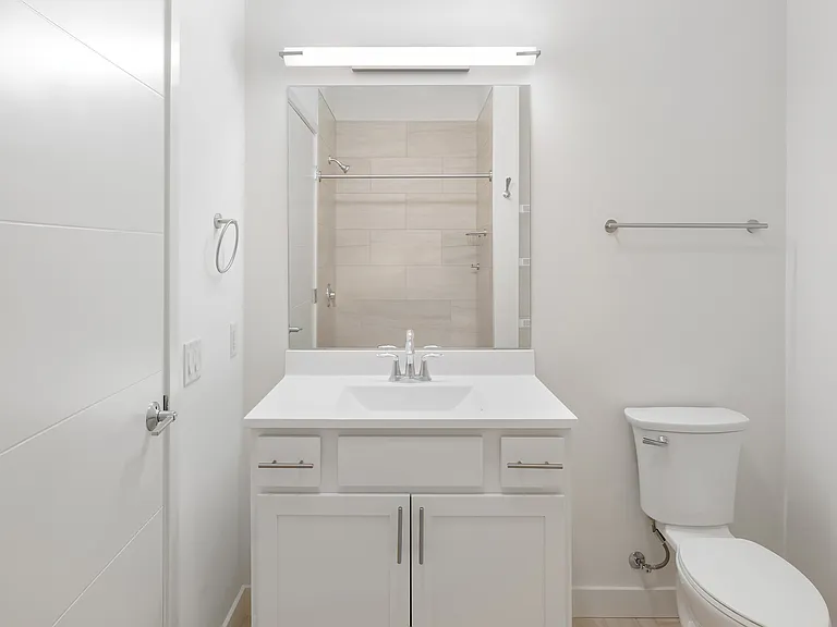 Sunset House — Photo 48