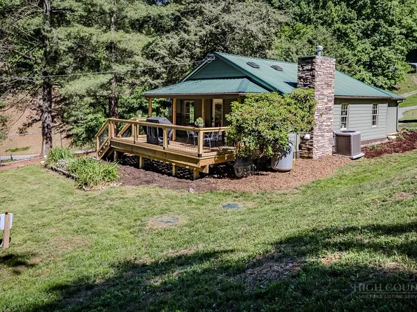 190 Yasmine Lane, Vilas, NC 28692