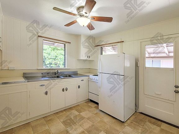 3rd image of 1708A Nakiu Pl #U