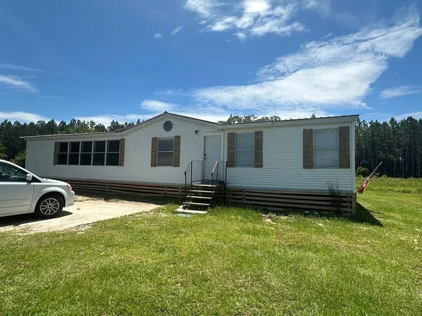 422 Palmer Rd NE, Ludowici, GA 31316