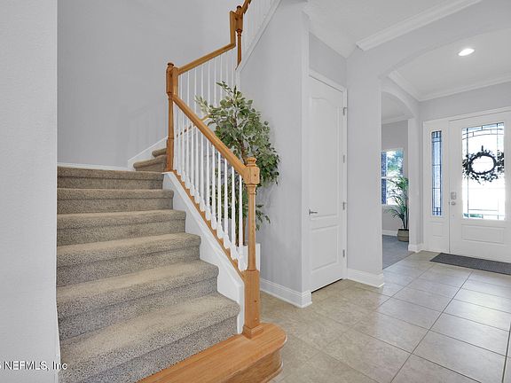 4th image of 163 MEDIO Drive
