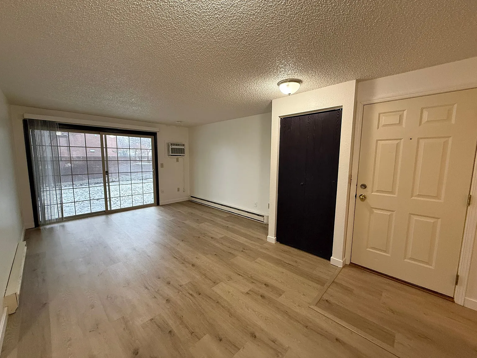 Aspen Meadows Apartments! — Photo 3