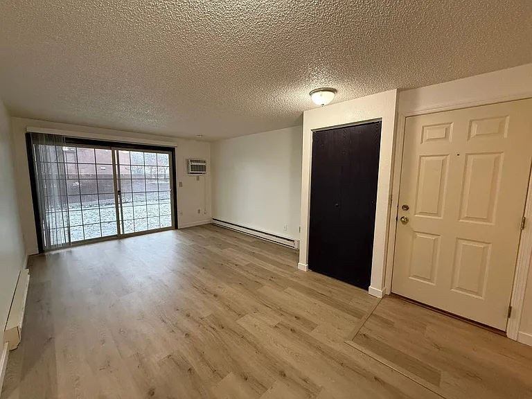 Aspen Meadows Apartments! — Photo 3
