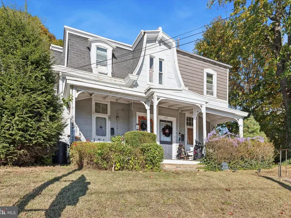 401 West Ave, Jenkintown, PA 19046