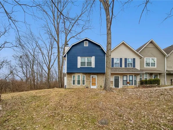 8418 N Park Ct, Kansas City, MO 64155