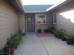 2077 N Belhaven Ave, Simi Valley, CA 93063