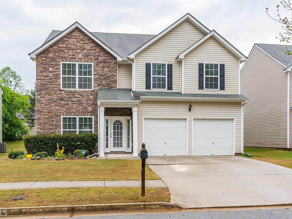 1st image of 3922 Rosebud Park Dr
