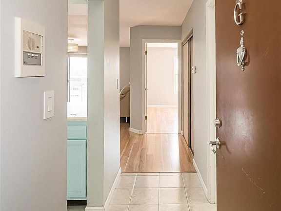 4th image of 4339 Sunridge Dr APT G