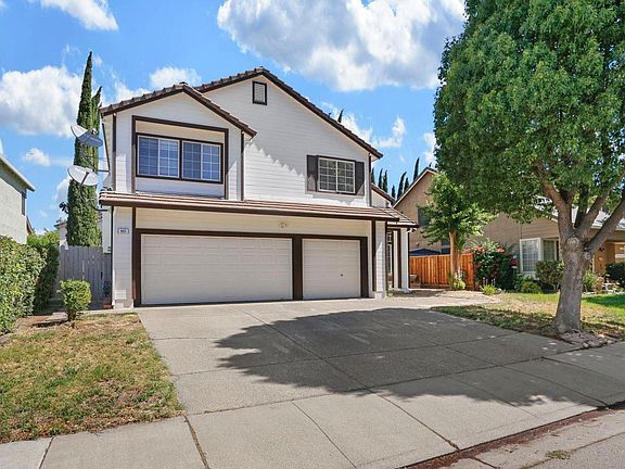 2nd image of 955 Larkspur Dr