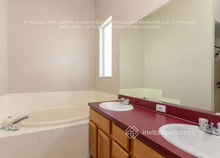 1314 Vinetree Dr — Photo 17