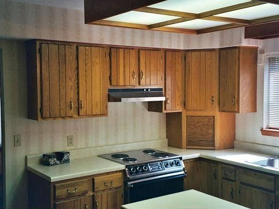 Kitchen prior to updates