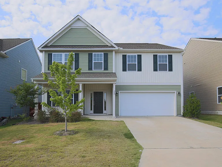 202 Michelangelo Pl — Photo 2