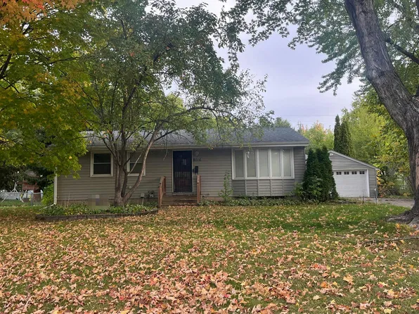 8016 65th Ave N, Brooklyn Park, MN 55428