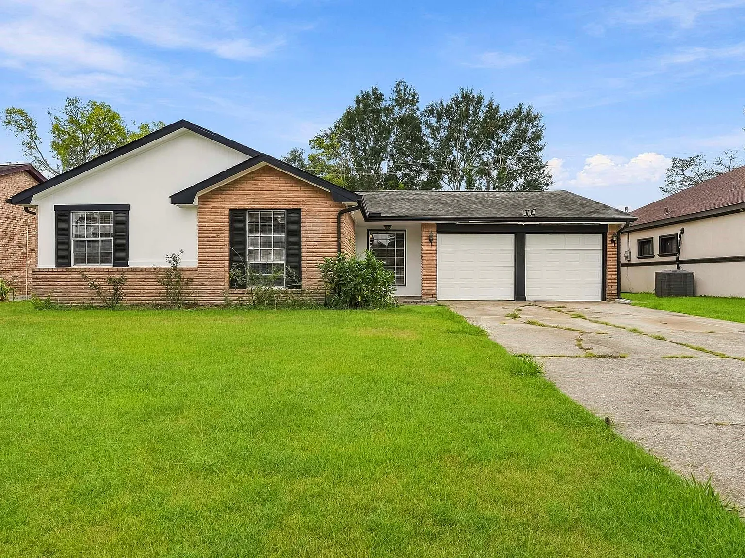 4 bed, 2.0 bath, 1508 sqft, $2,000 — Photo 1