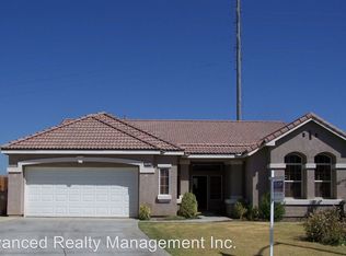 10822 Vista Bonita Dr, Bakersfield, CA 93311