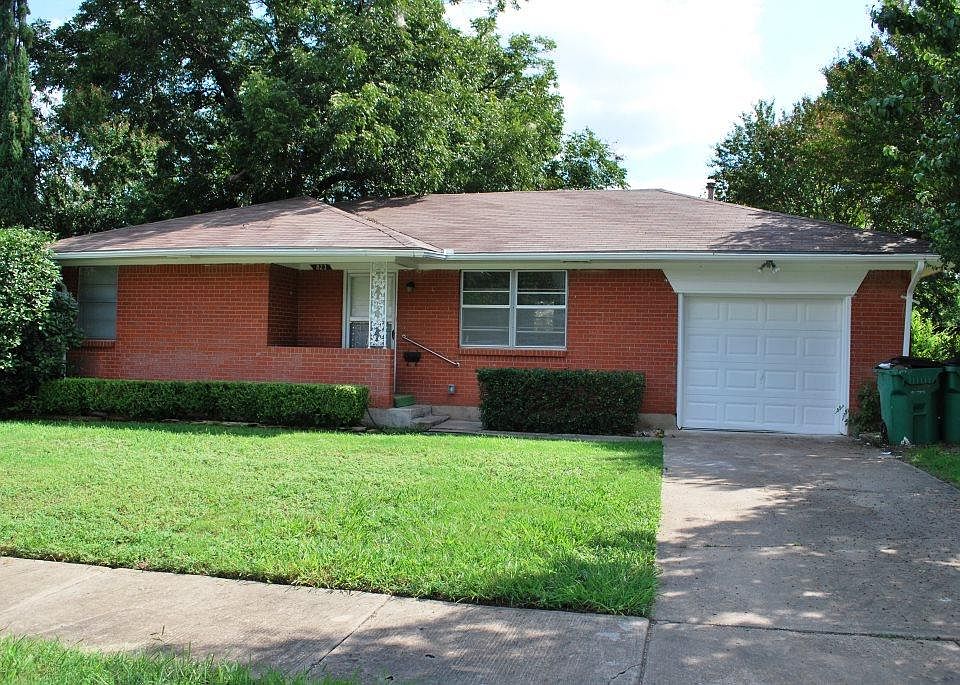 1st image of 823 Woodleigh Dr
