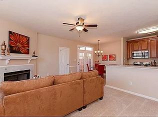 310 Primrose Ln, Chesapeake, VA 23320