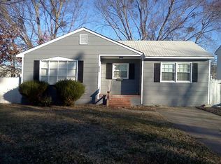 830 Headrow Ter, Hampton, VA 23666