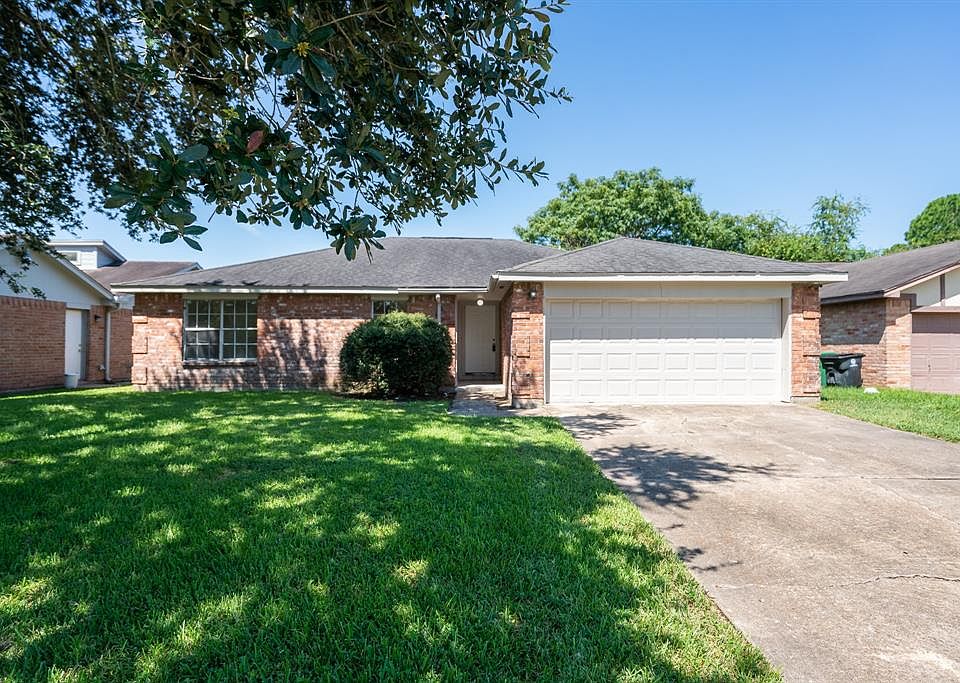 1st image of 16318 Quail Place Dr