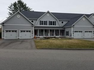 14 Chamberlain Way #14, Kennebunk, ME 04043