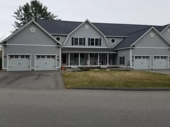 14 Chamberlain Way #14, Kennebunk, ME 04043