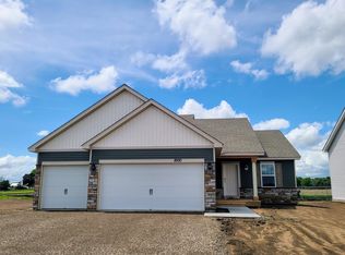 8930 Joliet Ave S, Cottage Grove, MN 55016