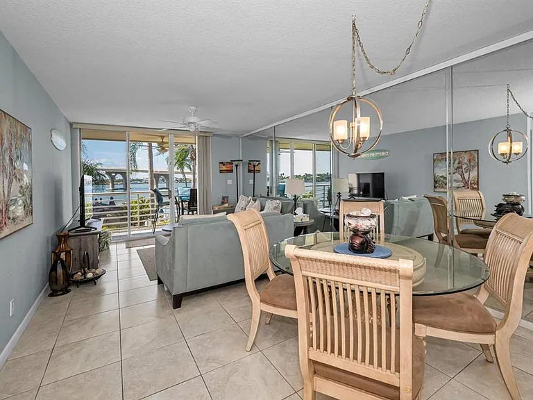 5901 Bahia Del Mar Cir #223 — Photo 9