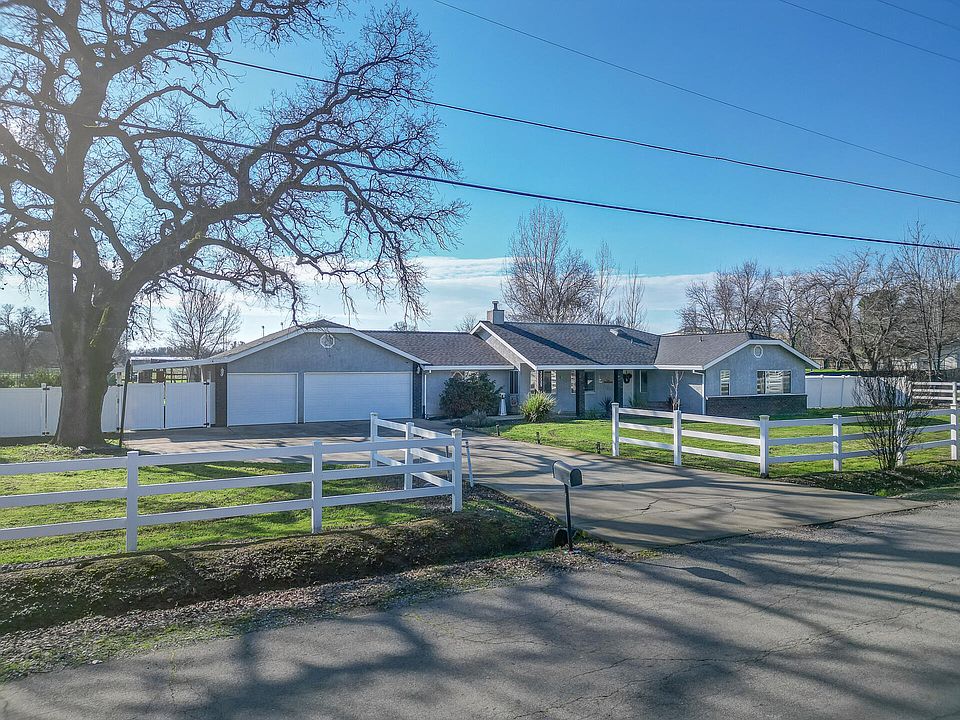 1st image of 22229 Lassen View Dr