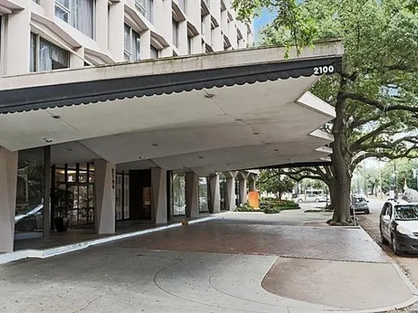 2100 Saint Charles Ave APT 2K, New Orleans, LA 70130