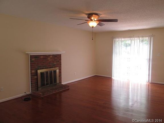 3rd image of 8512 Ochre Dr