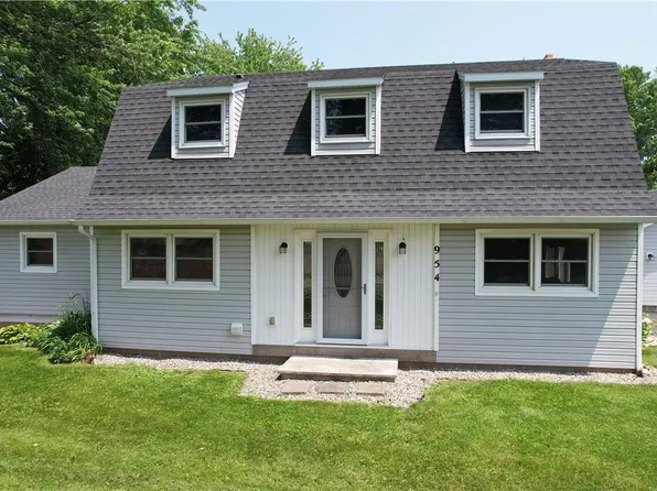 954 Walker Lake Ontario Rd, Hilton, NY 14468