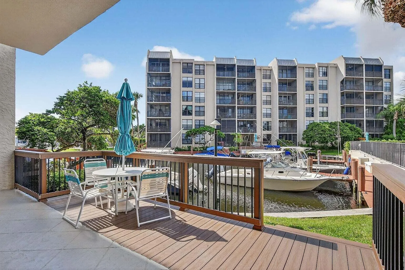 2 bed, 2.0 bath, 1130 sqft, $3,000 — Photo 4
