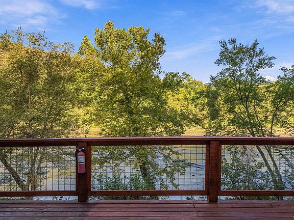 33rd image of 296 Riverpark Dr